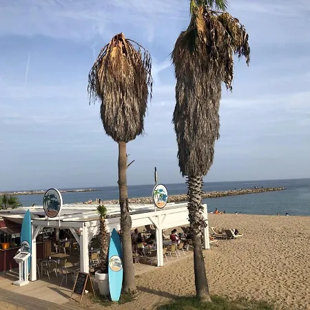 Standing Barcelona Forum 아파트