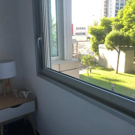 Standing Barcelona Forum * 圣阿德里安-德贝索斯